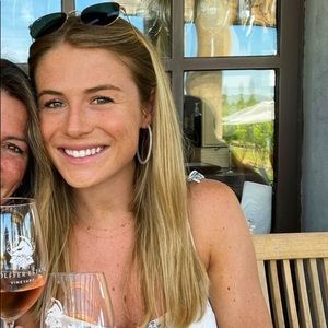 Meet your Posher, Jaime